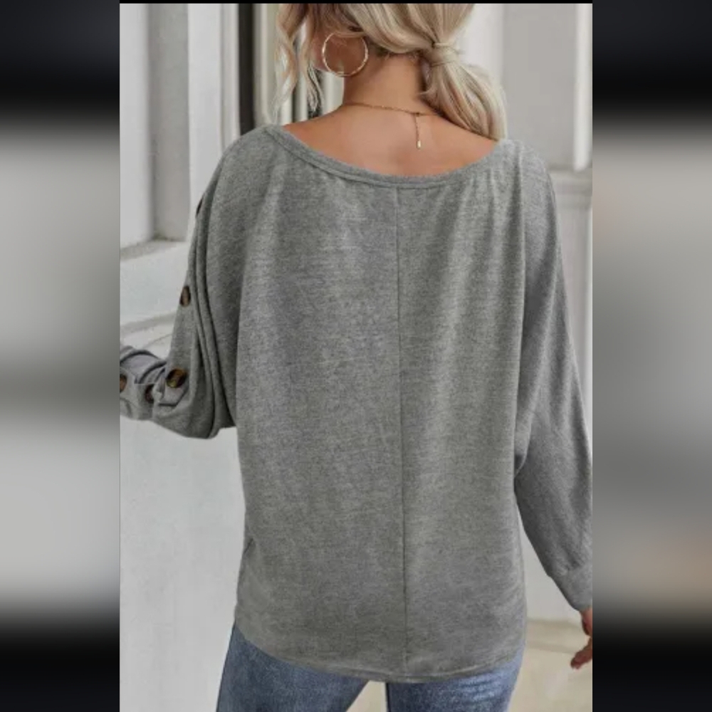 New Dolman Gray Casual top button detail - Picture 7 of 9